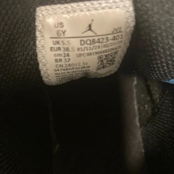 Kids Blue and Black Sneakers Jordan 1 min d